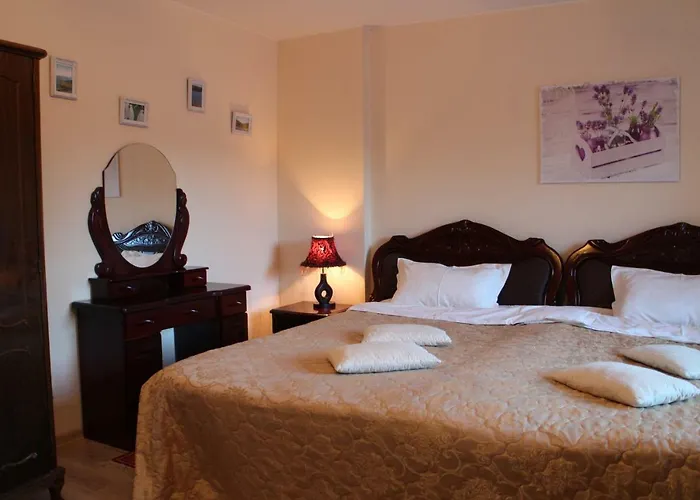 Close To Business Center Apartman *